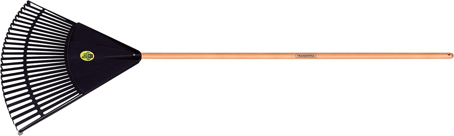 Vassoura para Jardim Cadplas Modelo 1 com Cabo de Madeira 120 cm 1 Vassoura para Jardim Cadplas Modelo 1 com Cabo de Madeira 120 cm