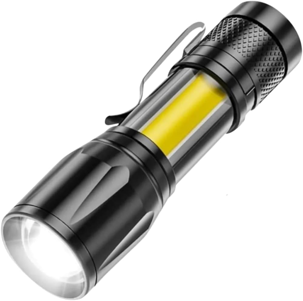 Lanterna Tática LED Genérico 001 Recarregável Portátil 3 Modos 1 Lanterna Tática LED Genérico 001 Recarregável Portátil 3 Modos