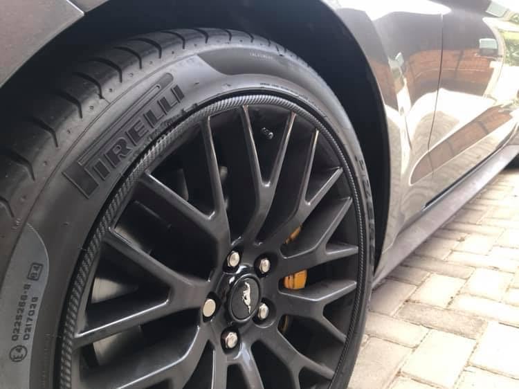 Protetor de Aro Performance Detail Rim Protector Kit 4 Peças 8 Protetor de Aro Performance Detail Rim Protector Kit 4 Peças - Imagem 8