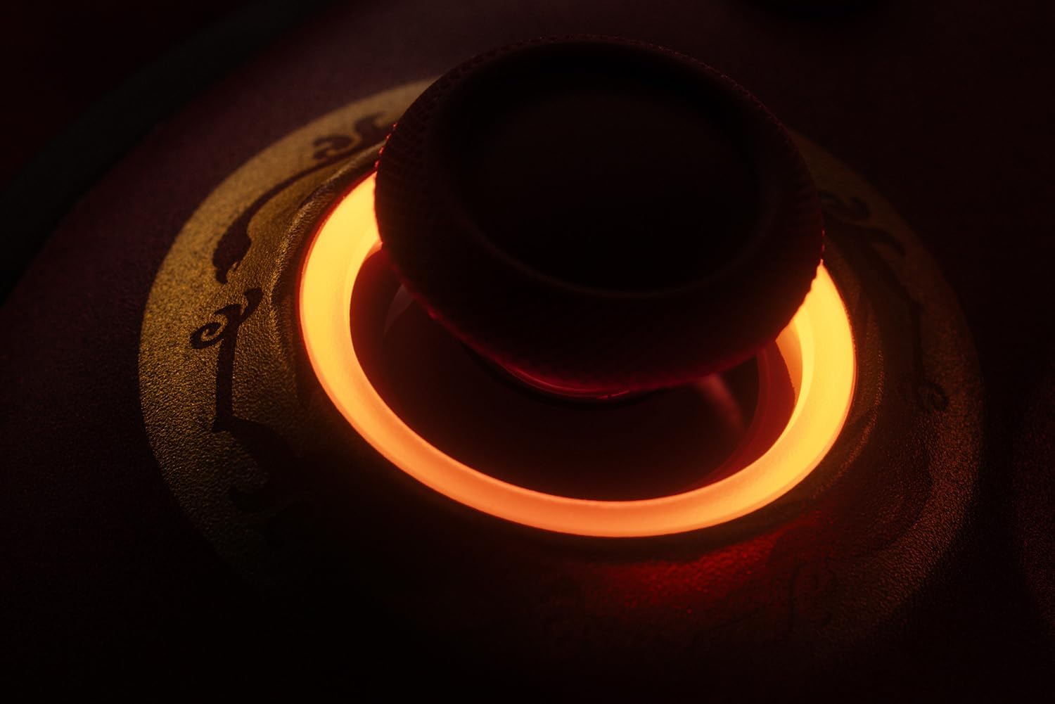 Controle Wireless 8BitDo Ultimate 2 para Windows e Android 7 Controle Wireless 8BitDo Ultimate 2 para Windows e Android - Imagem 7