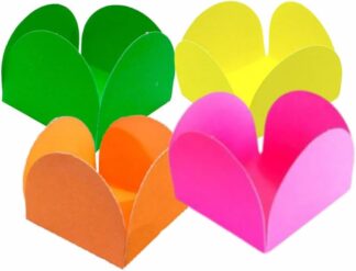 Forminhas para Docinhos 4 Pétalas Neon que Brilham Luz Negra