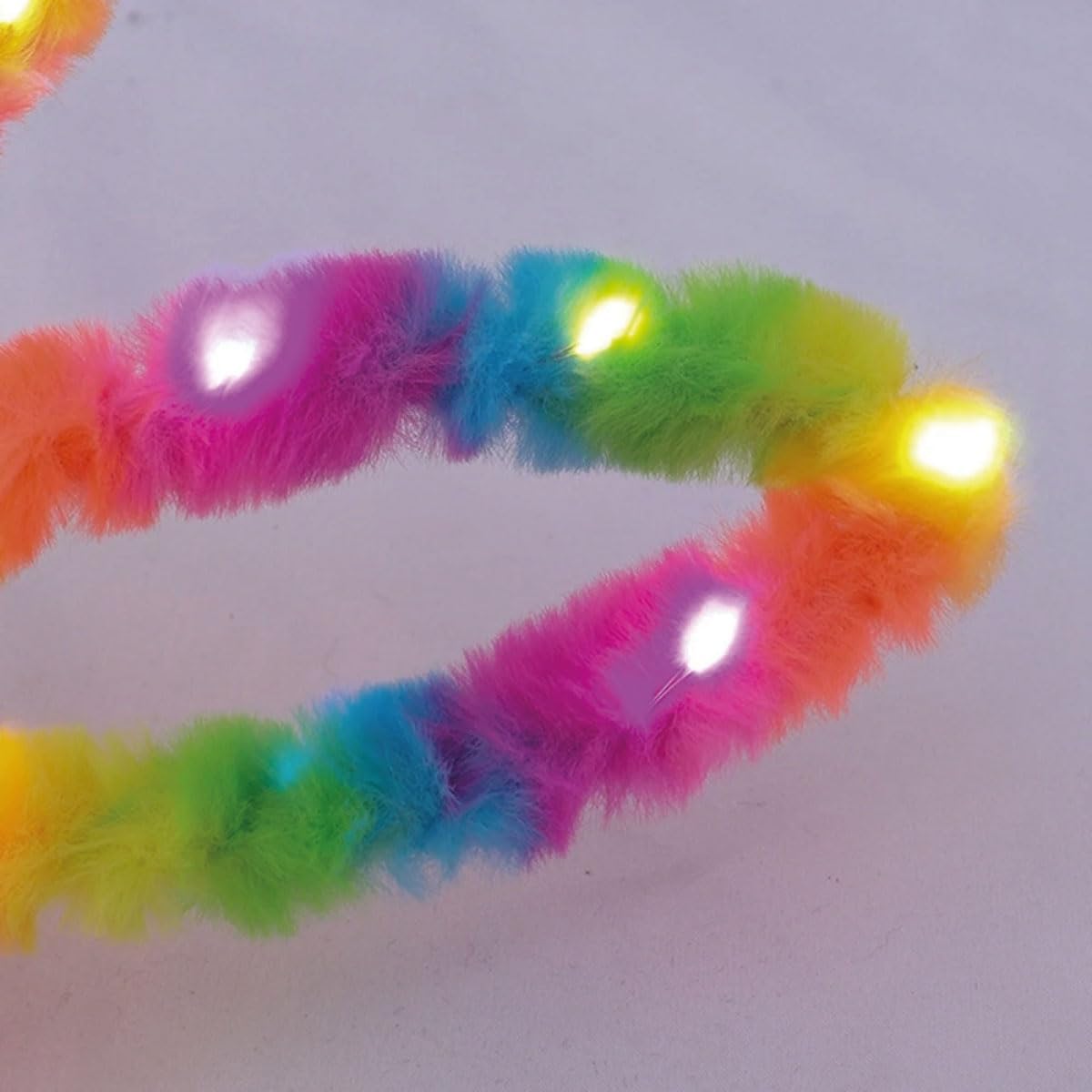 Tiara Coelho Arco Íris com LED Acessório para Festas e Fantasia 5 Tiara Coelho Arco Íris com LED Acessório para Festas e Fantasia - Imagem 5
